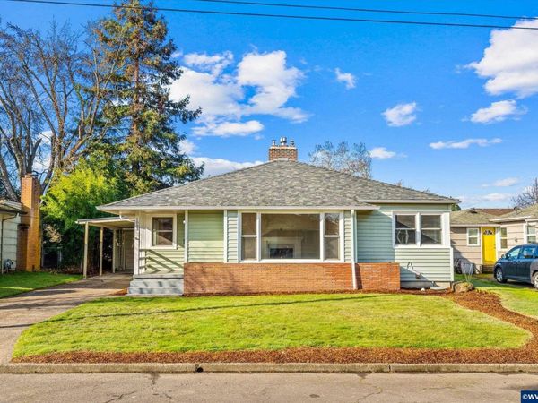 1093 Icel (A - B) Ct NE, Salem, OR 97301