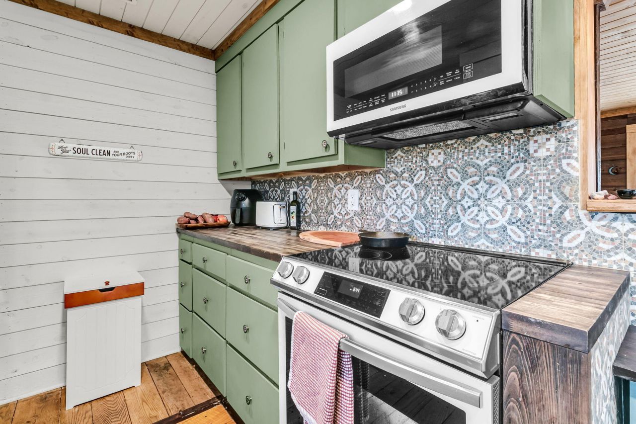 7769 Old Jacksonboro Road Photo 14