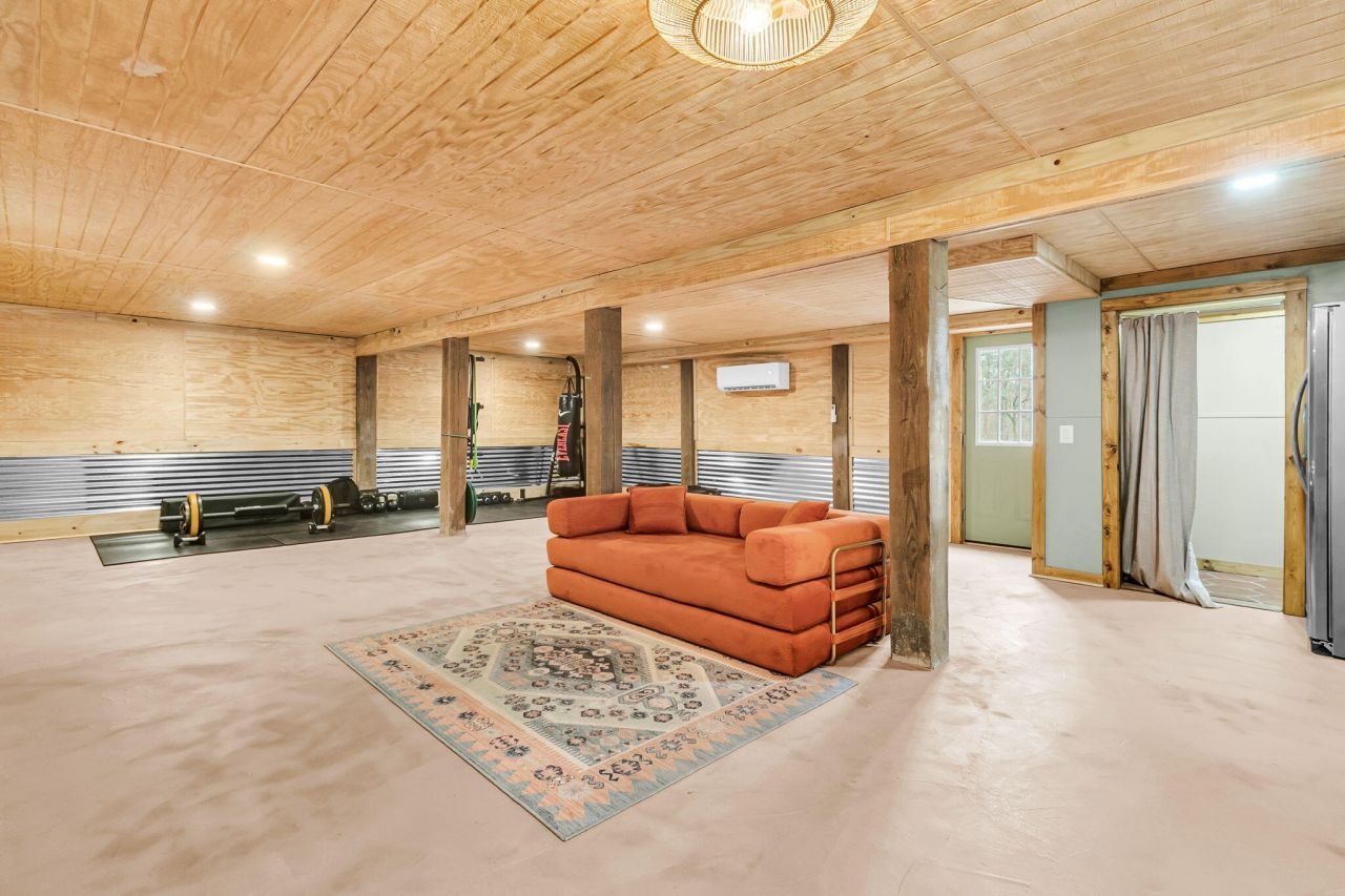 7769 Old Jacksonboro Road Photo 27