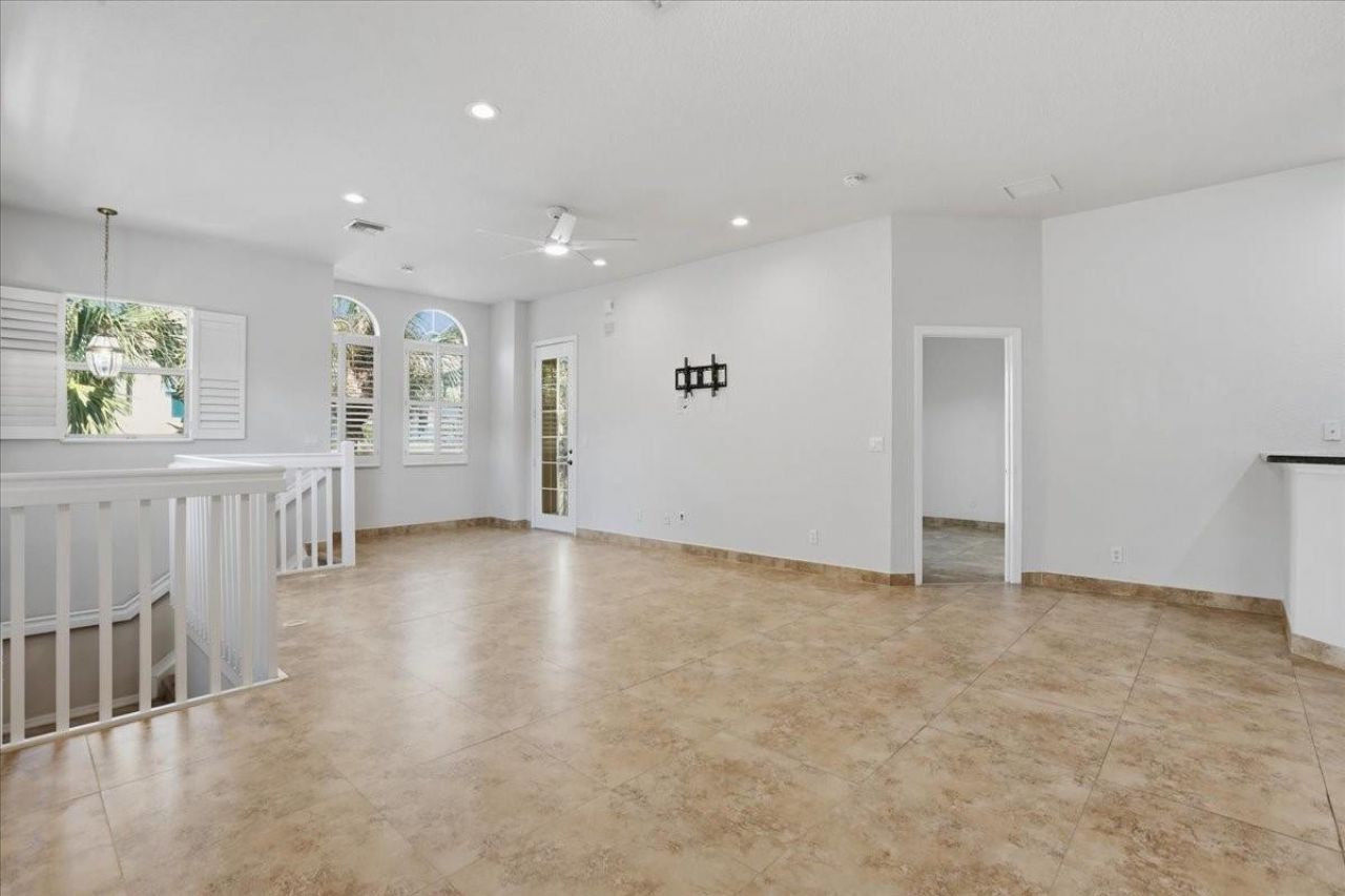 4851 Bonsai Cir, Unit 215, Palm Beach Gardens, FL 33418 Photo