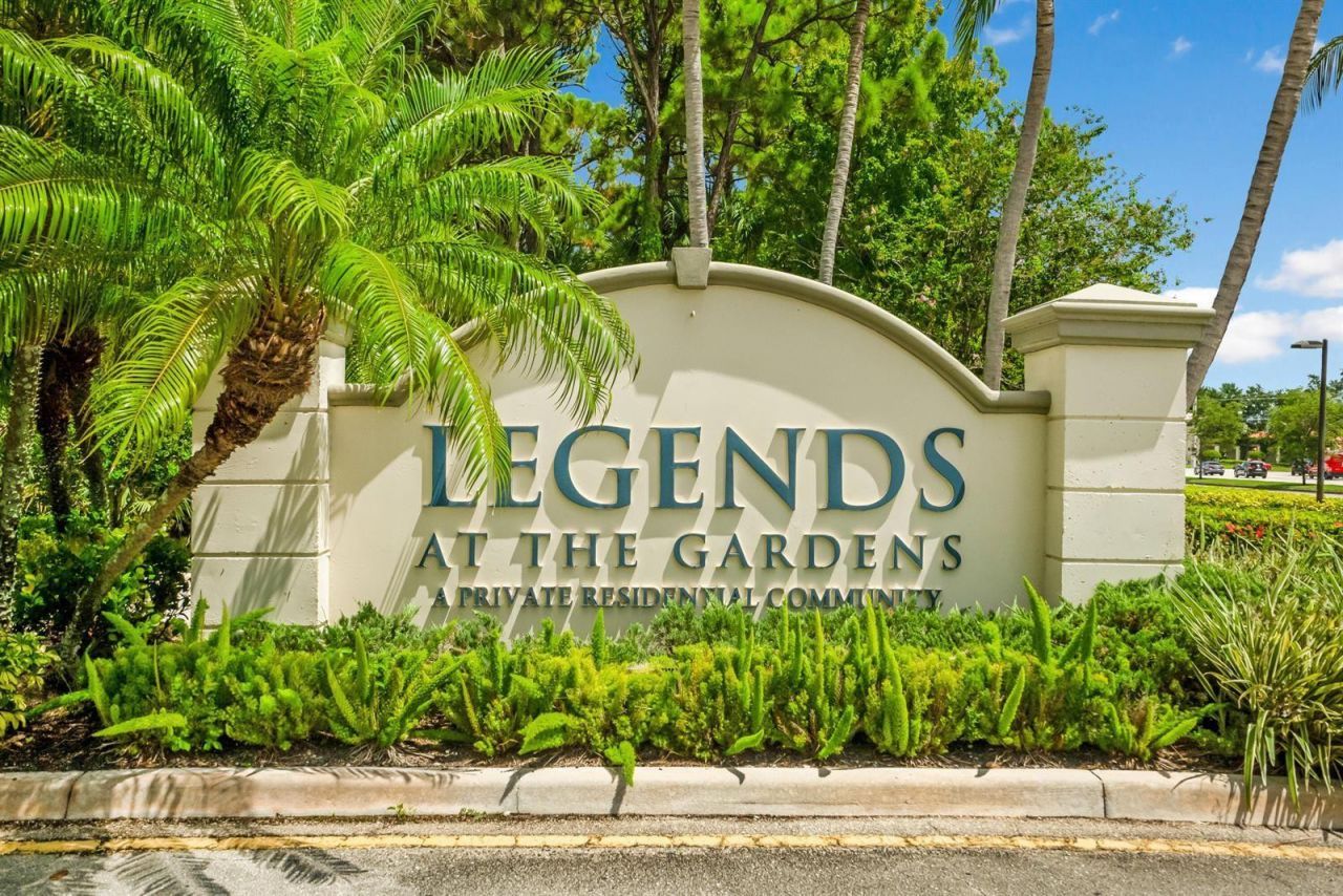 4851 Bonsai Cir, Unit 215, Palm Beach Gardens, FL 33418 Photo