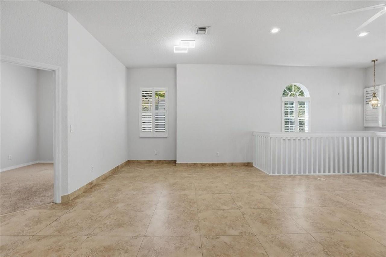 4851 Bonsai Cir, Unit 215, Palm Beach Gardens, FL 33418 Photo