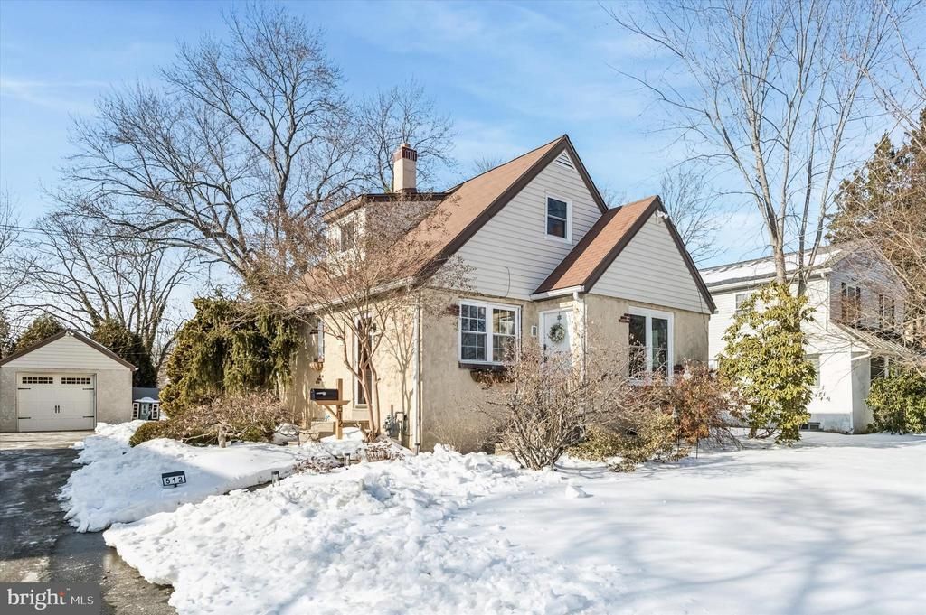 512 Media Parkway, Wallingford, PA 19086 Main Photo