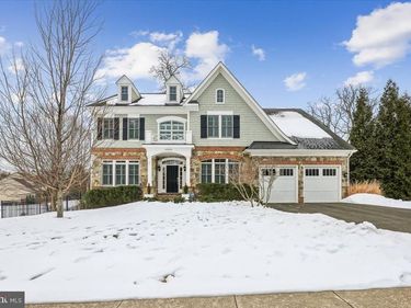 10321 LYNCH LANE, OAKTON, VA 22124