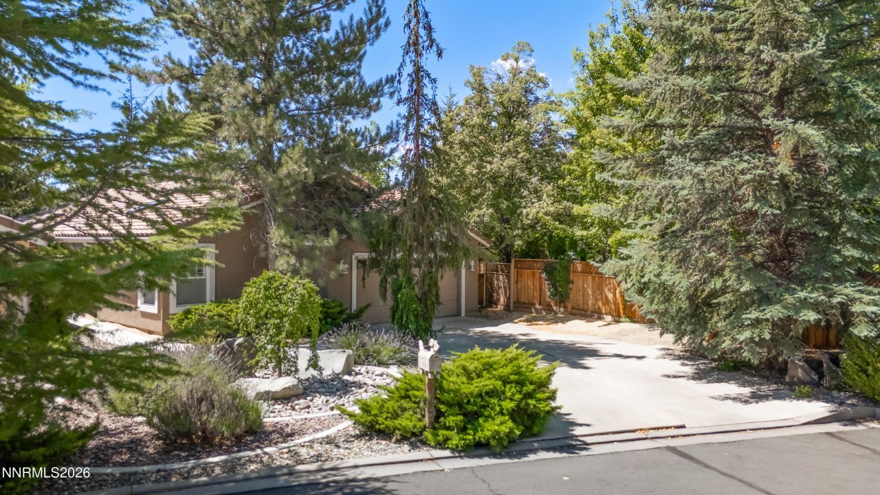 6294 Dog Hollow Court, Reno, NV 89519 Photo