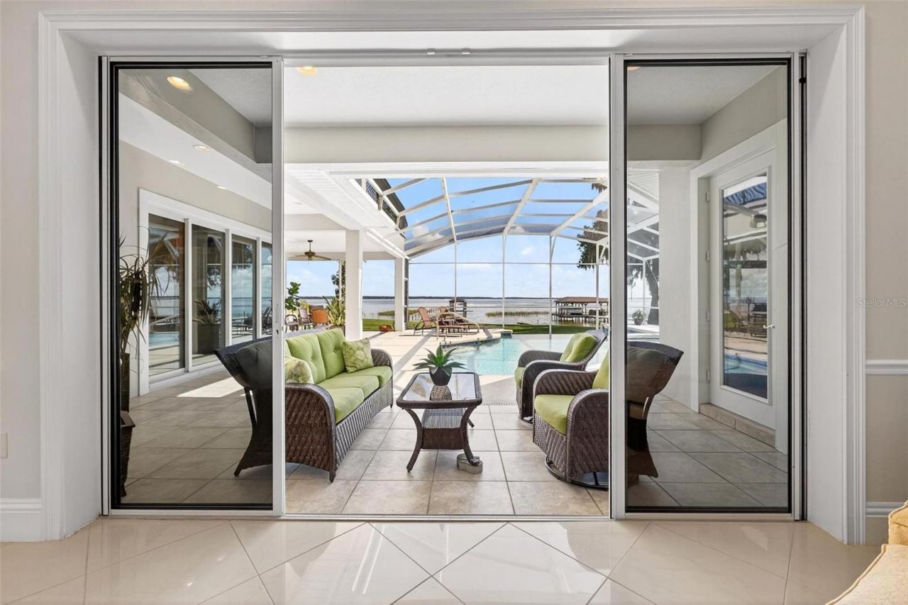 7303 Birds Nest Court, Yalaha, FL 34797 Photo