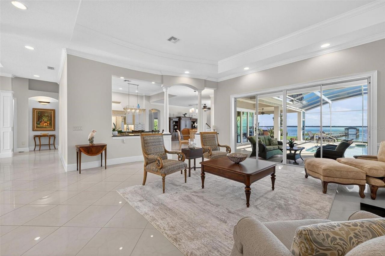 7303 Birds Nest Court, Yalaha, FL 34797 Photo