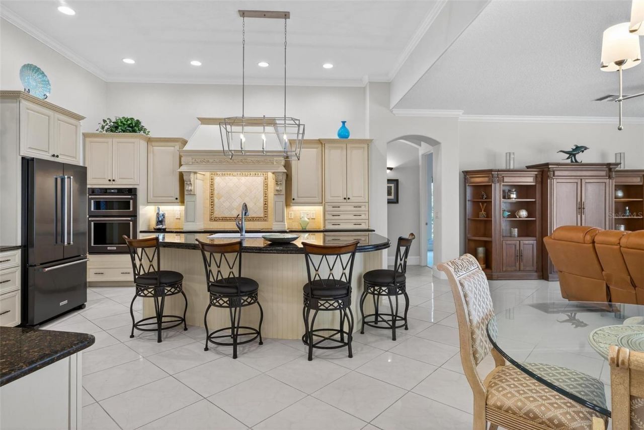 7303 Birds Nest Court, Yalaha, FL 34797 Photo