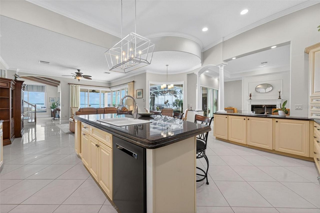 7303 Birds Nest Court, Yalaha, FL 34797 Photo