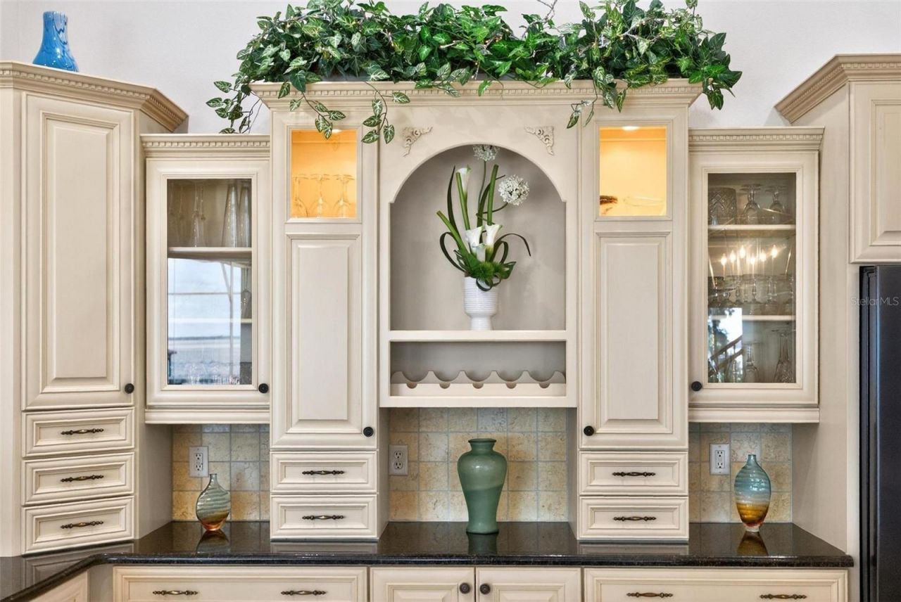 7303 Birds Nest Court, Yalaha, FL 34797 Photo