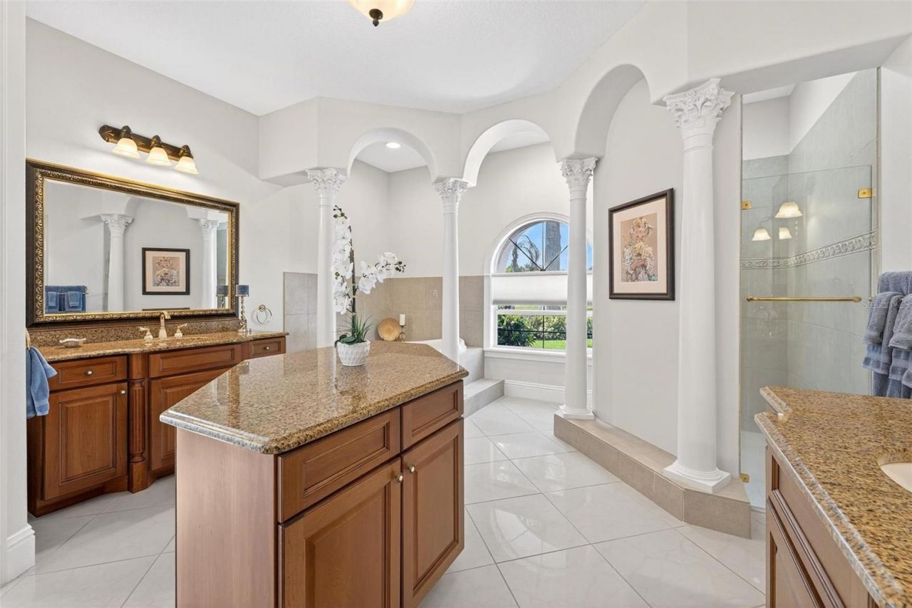 7303 Birds Nest Court, Yalaha, FL 34797 Photo