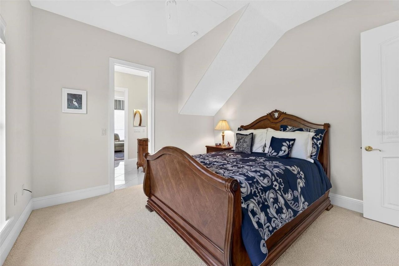 7303 Birds Nest Court, Yalaha, FL 34797 Photo