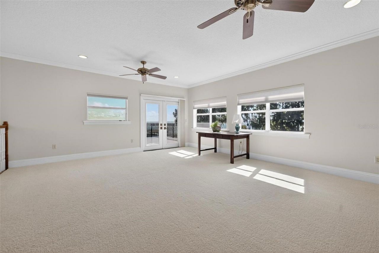 7303 Birds Nest Court, Yalaha, FL 34797 Photo