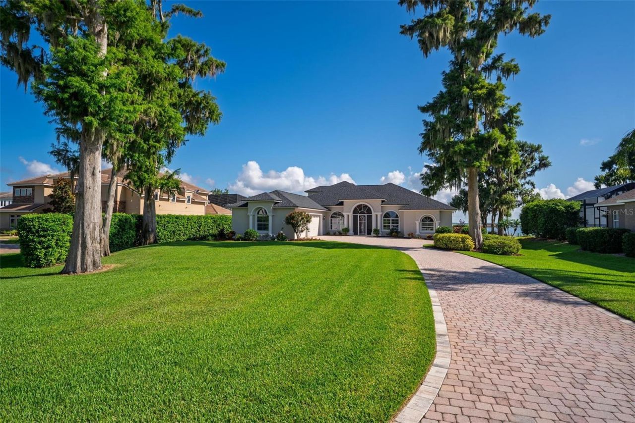 7303 Birds Nest Court, Yalaha, FL 34797 Photo