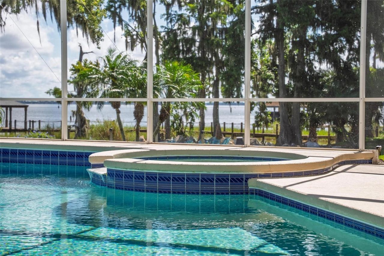 7303 Birds Nest Court, Yalaha, FL 34797 Photo