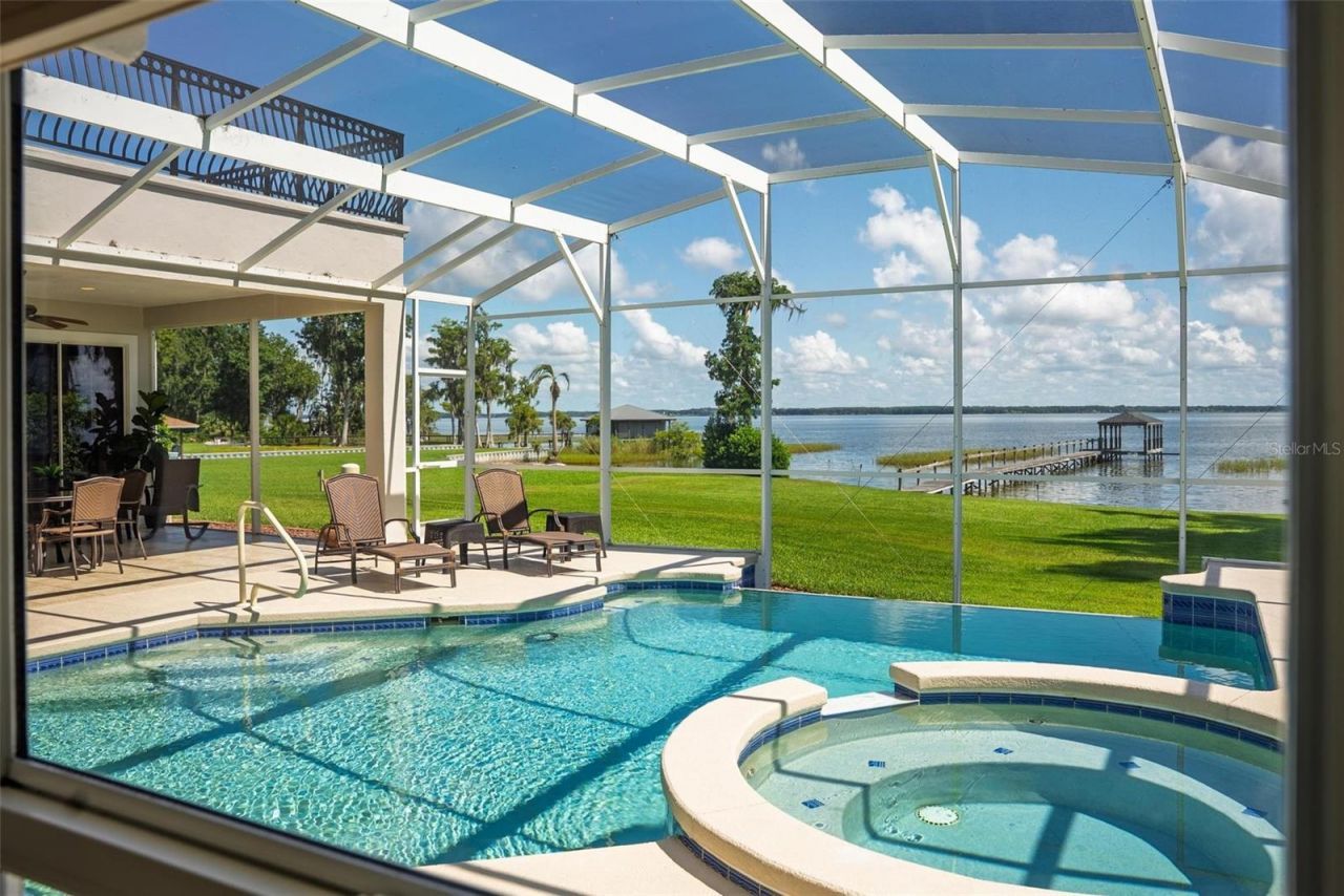 7303 Birds Nest Court, Yalaha, FL 34797 Photo