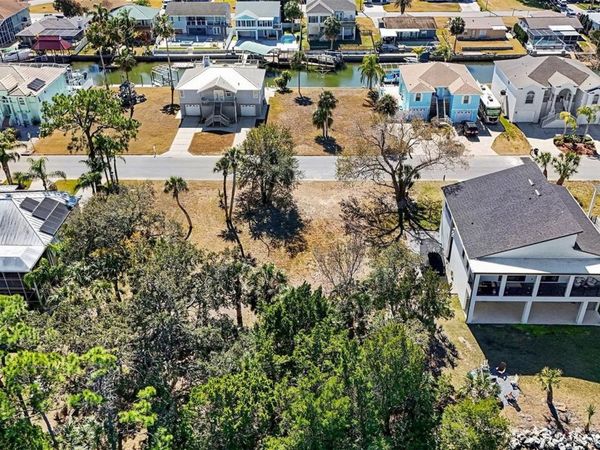 7657 GULF WAY, HUDSON, FL 34667