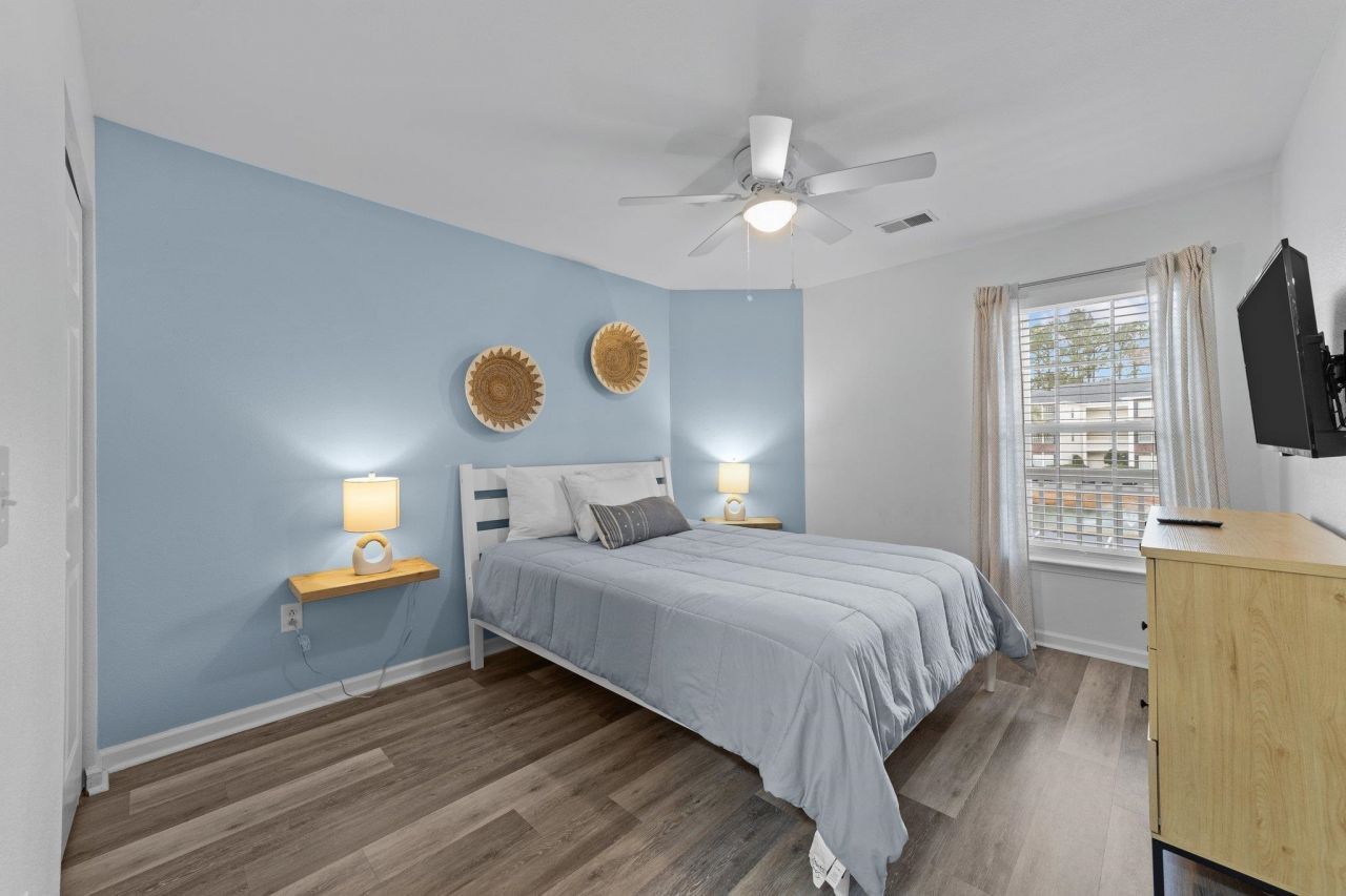 1238 River Oak Dr. Photo 4