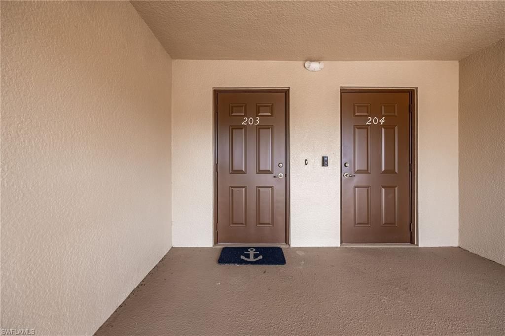 1113 Winding Pines Cir, Unit 203, Cape Coral, FL 33909 Photo