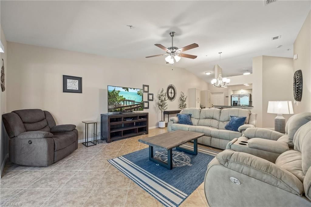 1113 Winding Pines Cir, Unit 203, Cape Coral, FL 33909 Photo