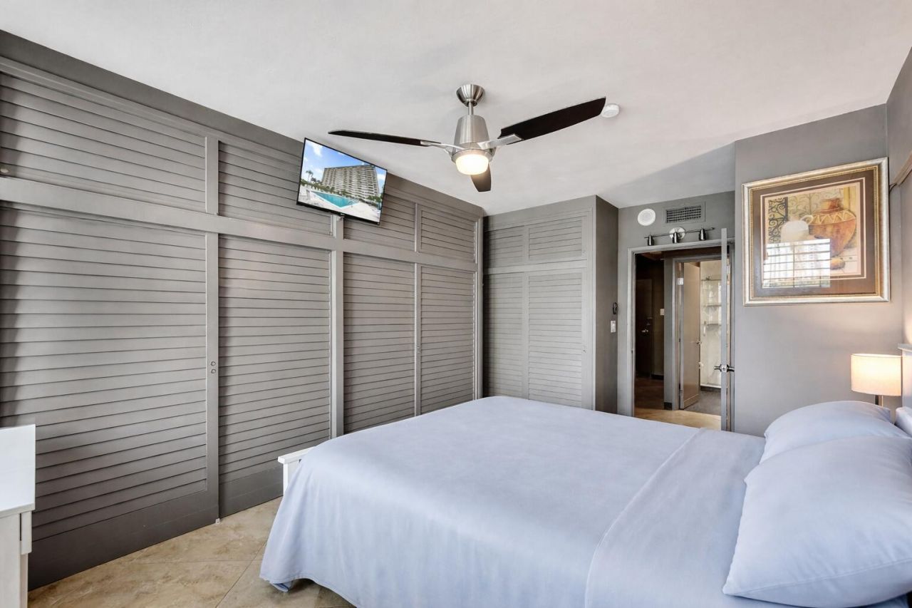 3200 NE 36th Street, Unit 220, Fort Lauderdale, FL 33308 Photo