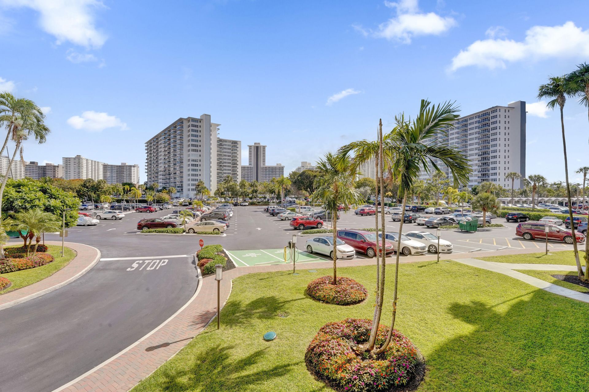 3200 NE 36th Street, Unit 220, Fort Lauderdale, FL 33308 Photo