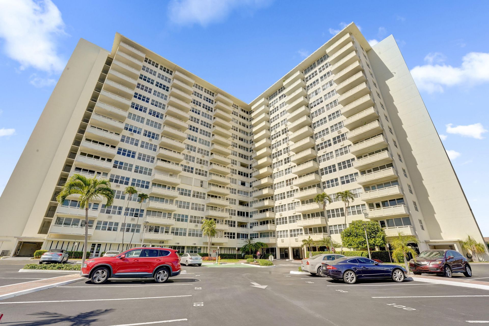 3200 NE 36th Street, Unit 220, Fort Lauderdale, FL 33308 Photo