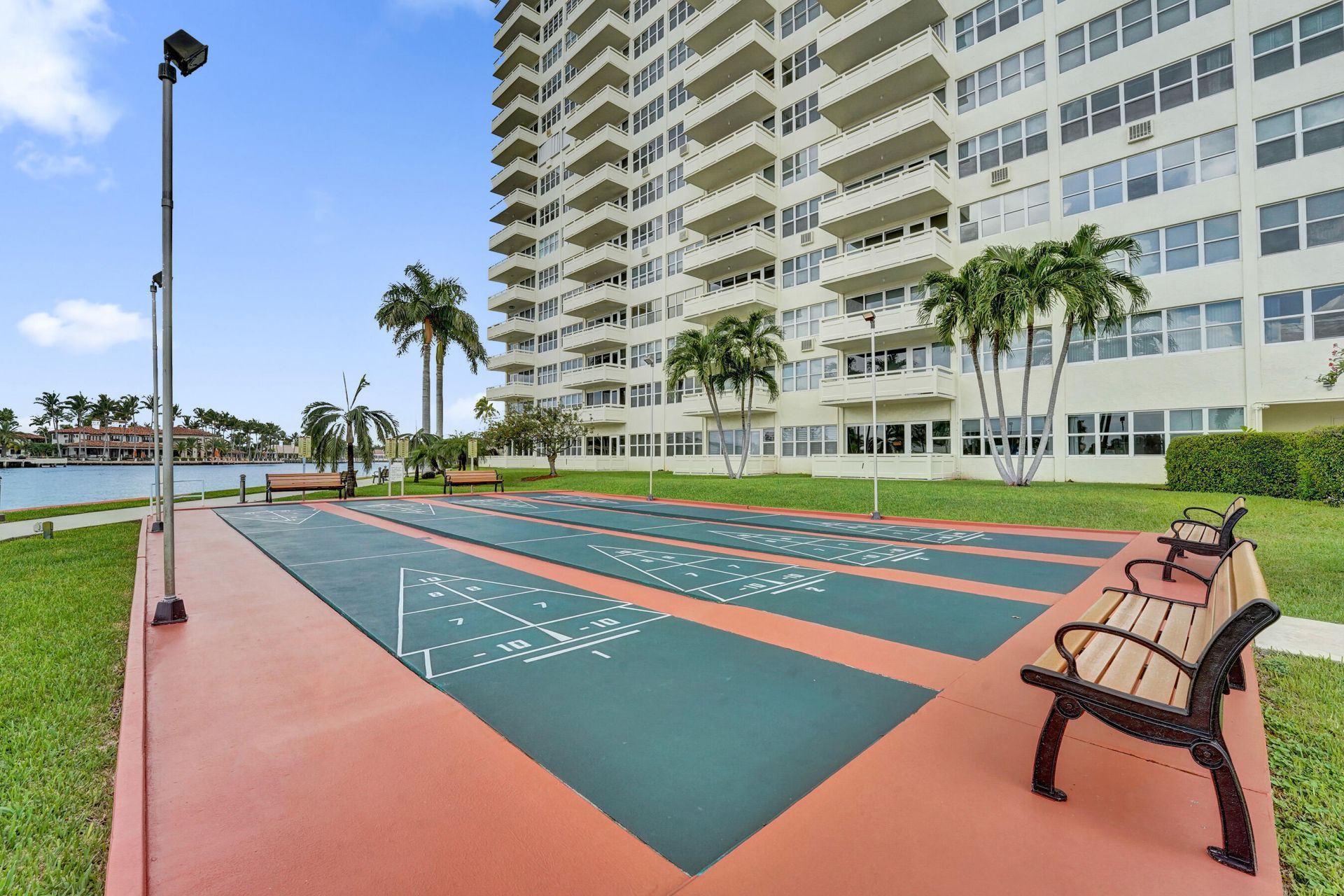 3200 NE 36th Street, Unit 220, Fort Lauderdale, FL 33308 Photo