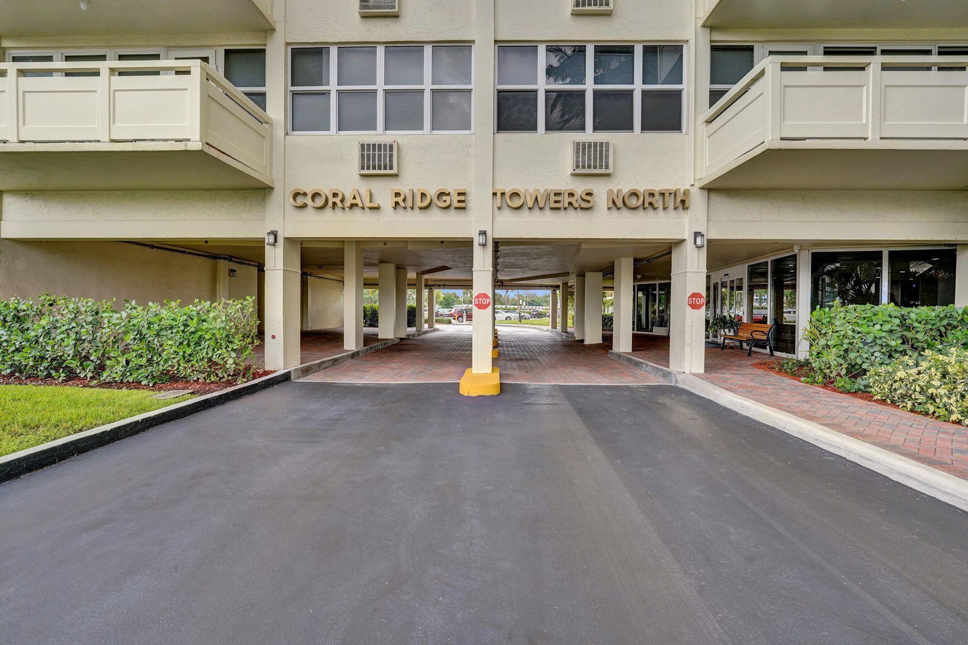 3200 NE 36th Street, Unit 220, Fort Lauderdale, FL 33308 Photo