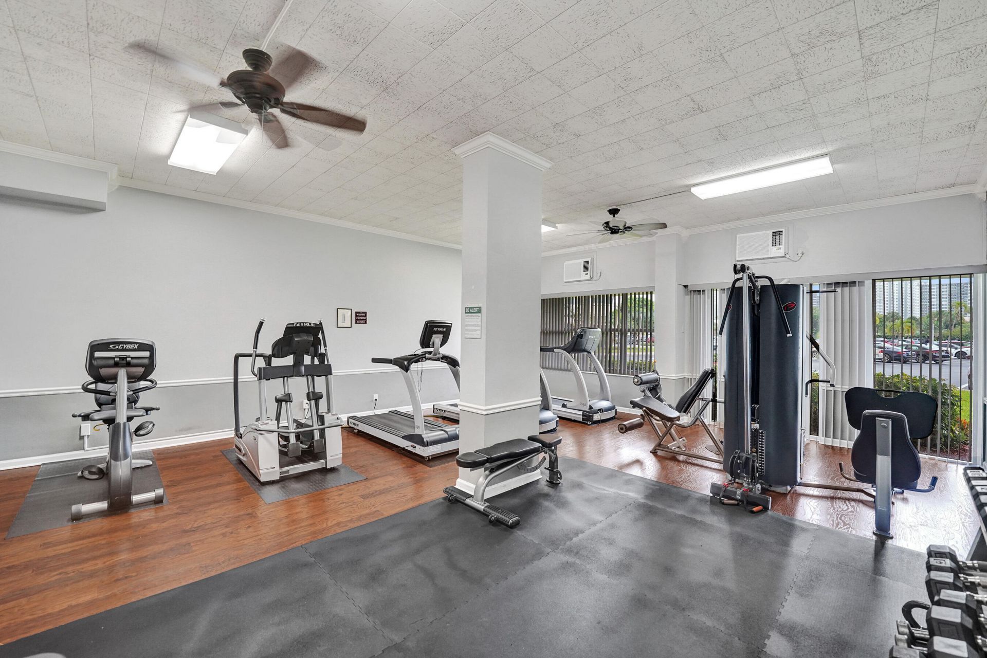 3200 NE 36th Street, Unit 220, Fort Lauderdale, FL 33308 Photo