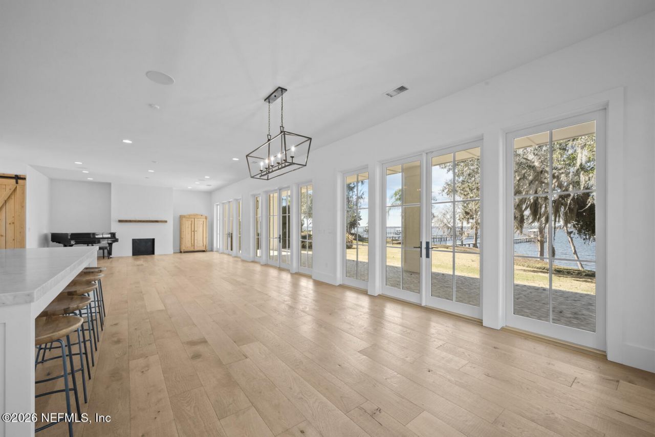 2588 State Road 13 N, Saint Johns, FL 32259 Photo