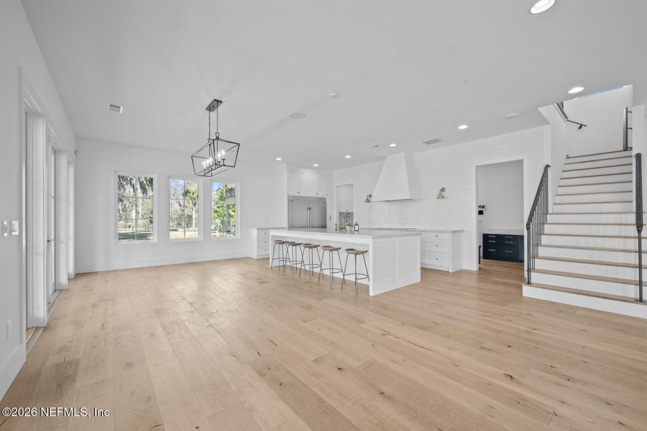 2588 State Road 13 N, Saint Johns, FL 32259 Photo