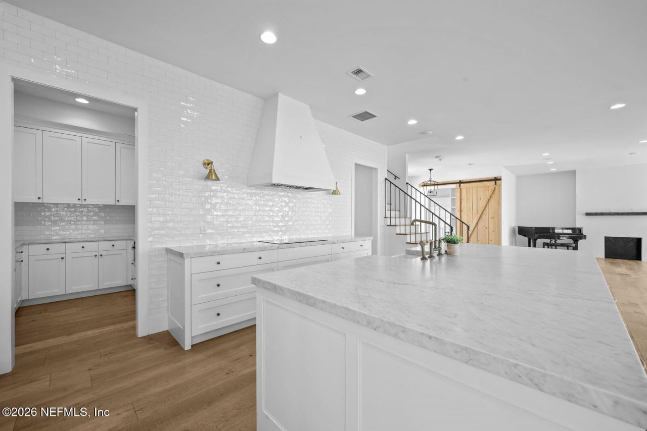 2588 State Road 13 N, Saint Johns, FL 32259 Photo