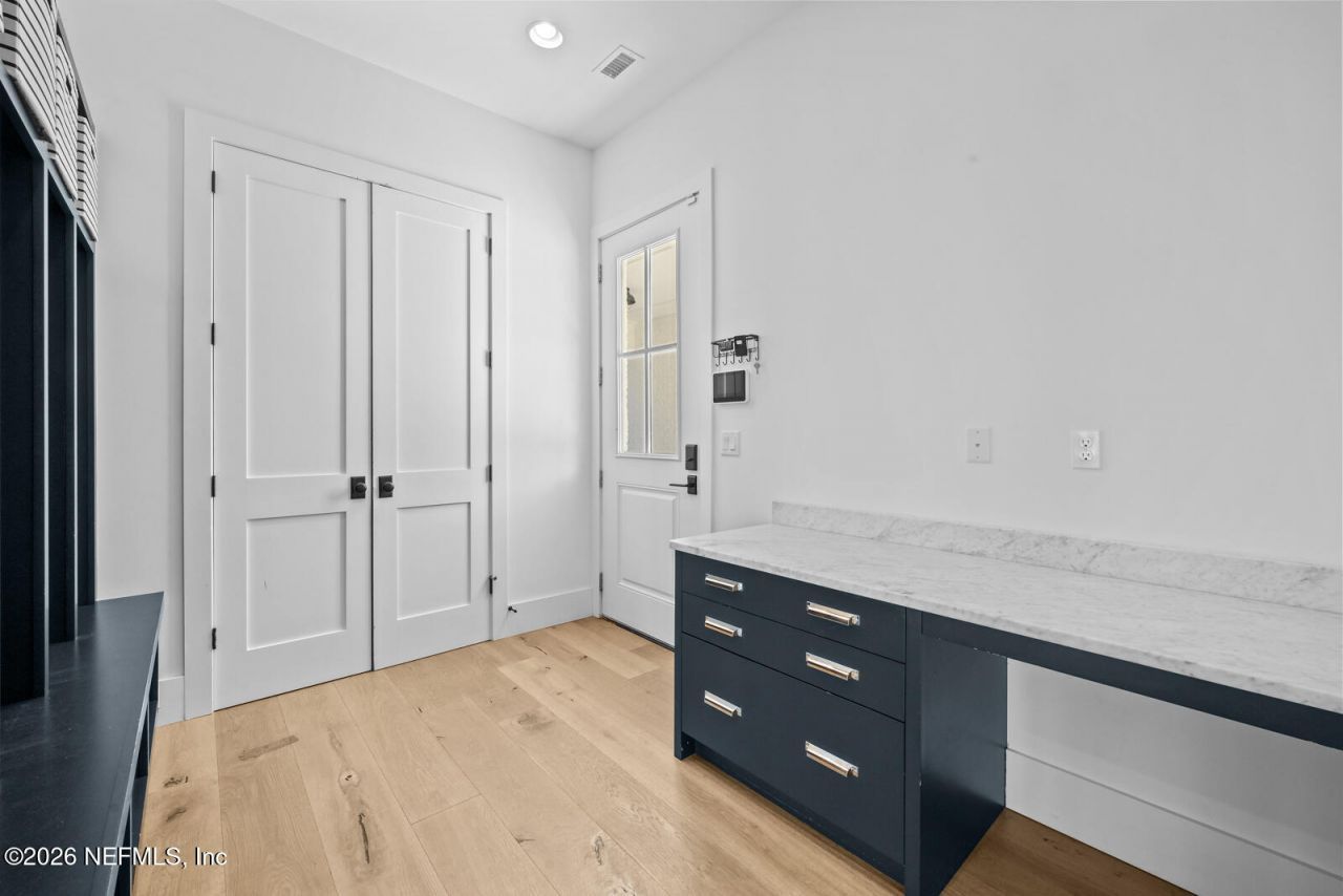 2588 State Road 13 N, Saint Johns, FL 32259 Photo