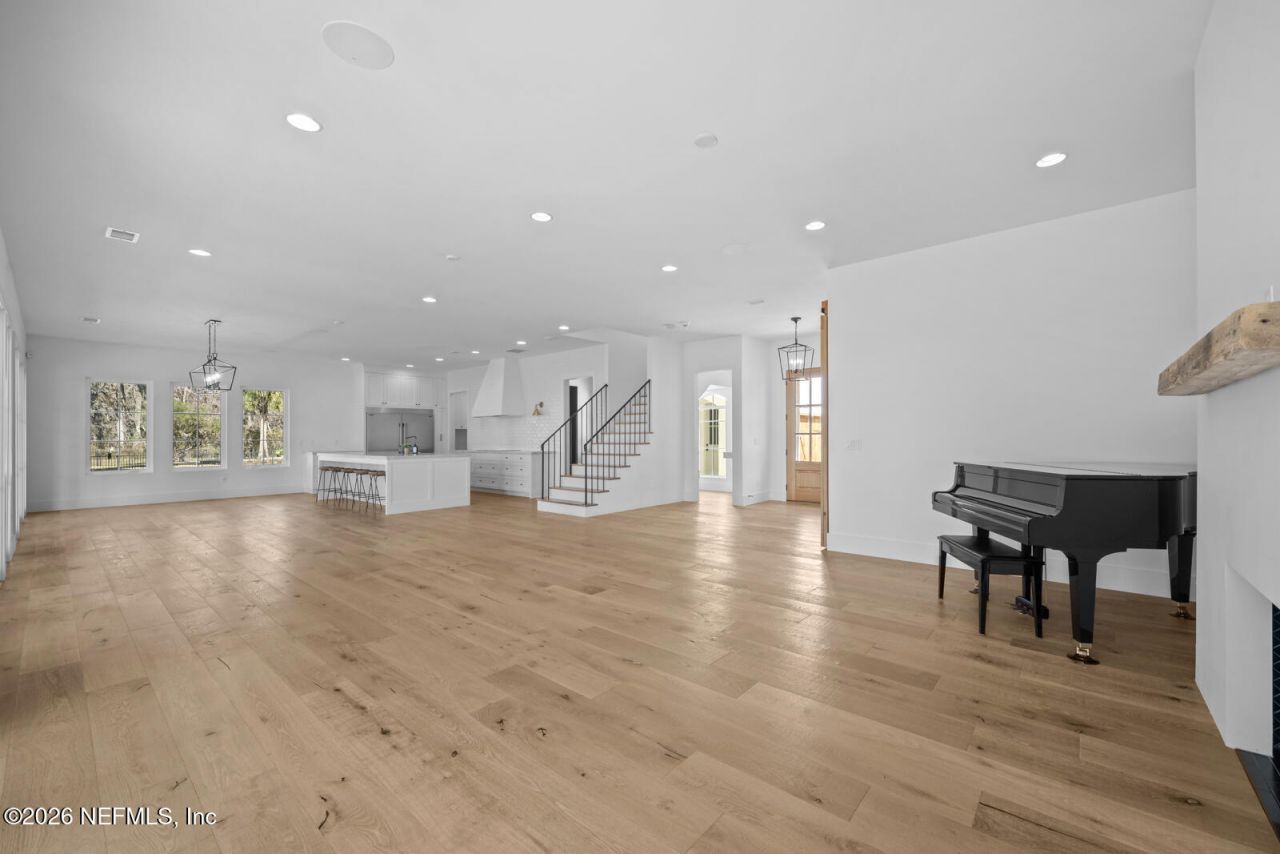 2588 State Road 13 N, Saint Johns, FL 32259 Photo