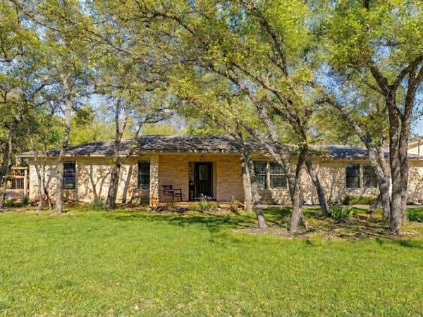 207 E Ridgewood RD, Georgetown, TX 78633