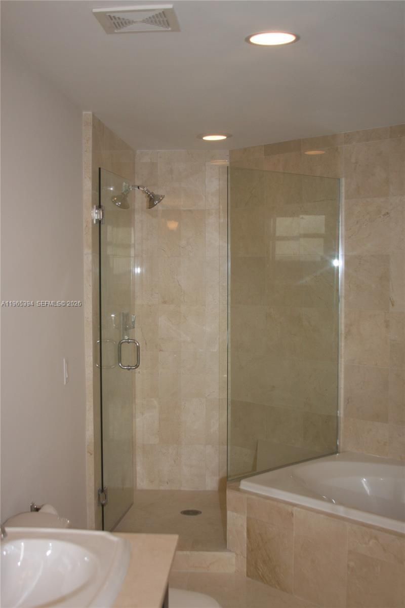 4100 Salzedo St , Unit 1011, Coral Gables, FL 33146 Photo