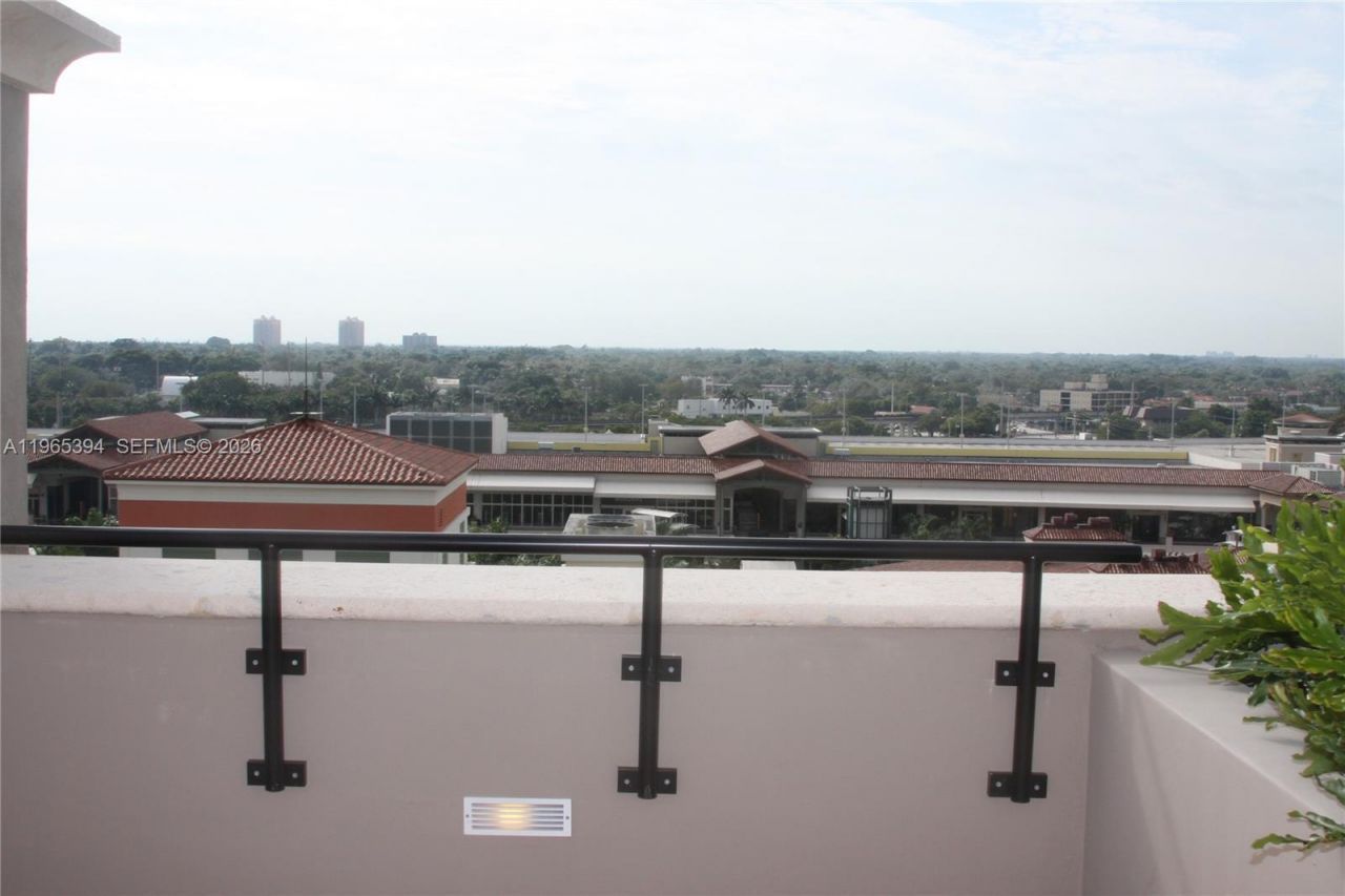 4100 Salzedo St , Unit 1011, Coral Gables, FL 33146 Photo