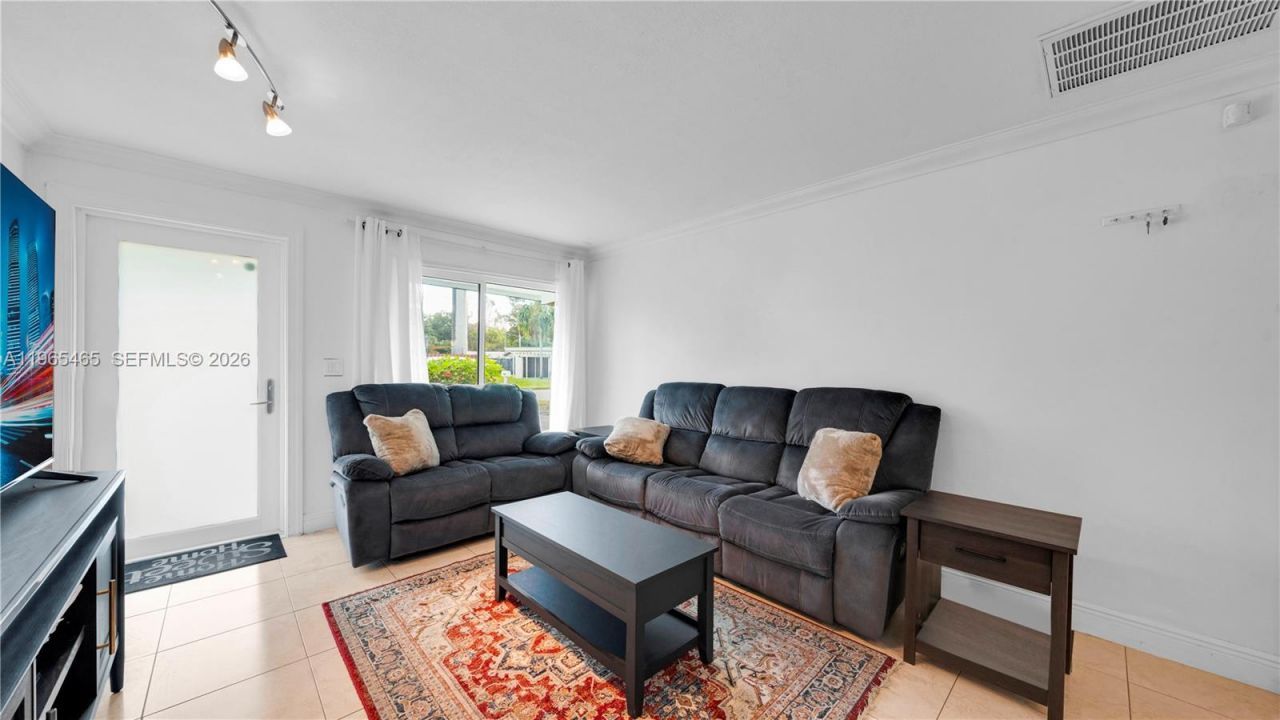 3036 N 58th Ave, Hollywood, FL 33021 Photo