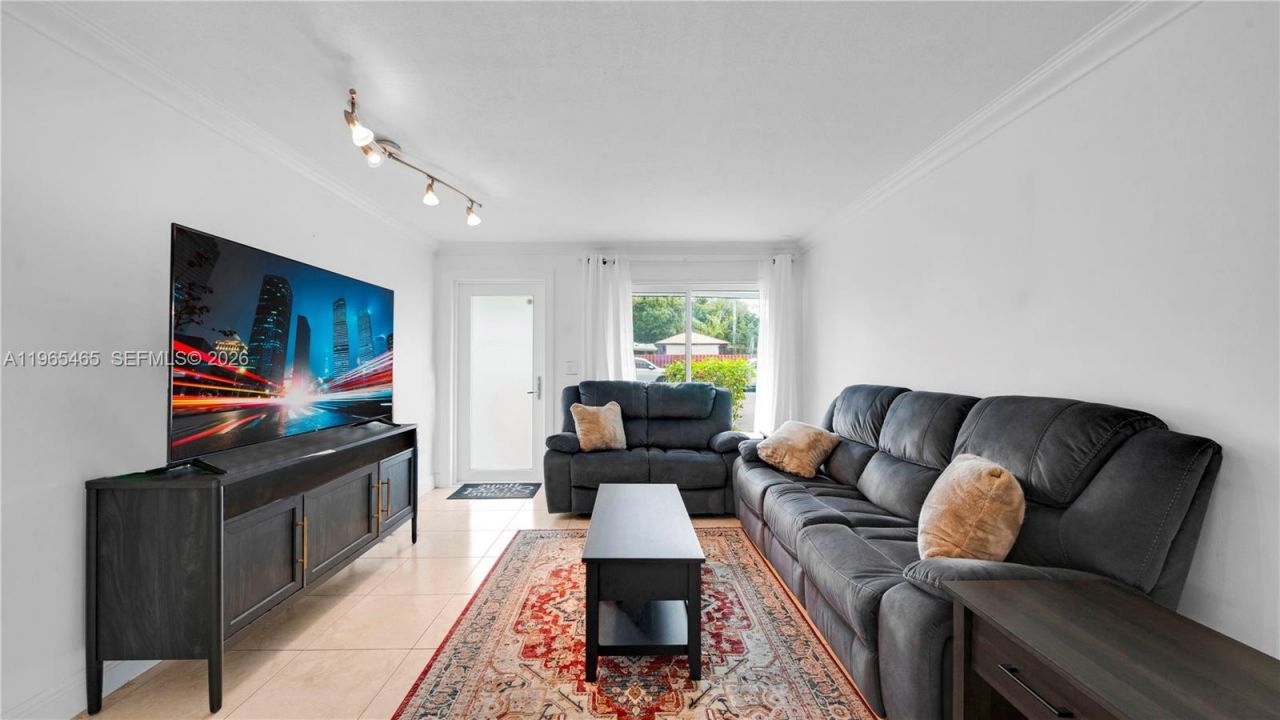 3036 N 58th Ave, Hollywood, FL 33021 Photo