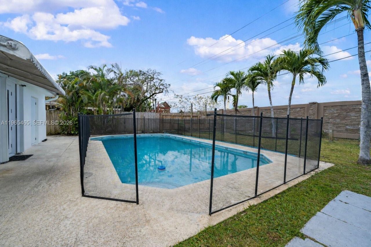 3036 N 58th Ave, Hollywood, FL 33021 Photo