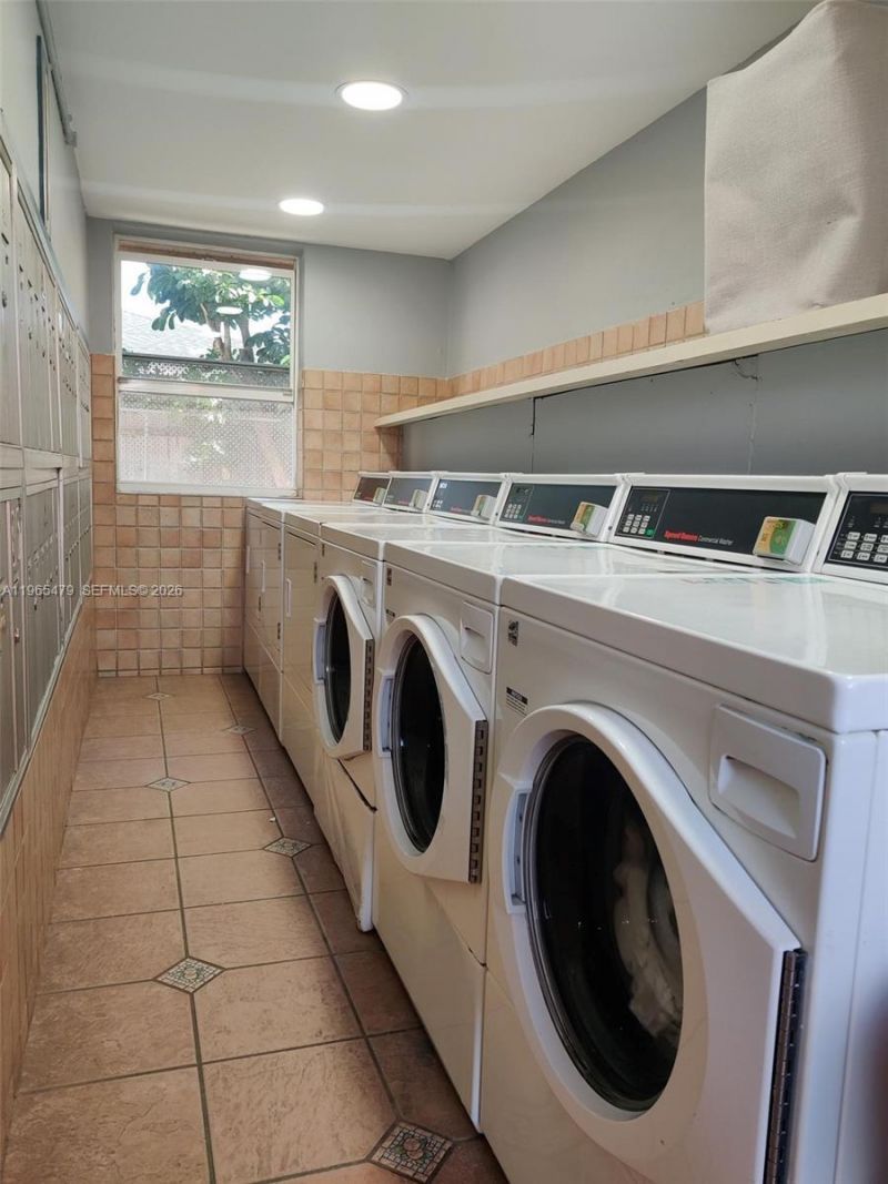 5950 NE 18th Ave , Unit 504, Fort Lauderdale, FL 33334 Photo