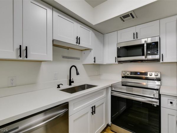 5701 Smoke Ranch Road, Unit C, Las Vegas, NV 89108