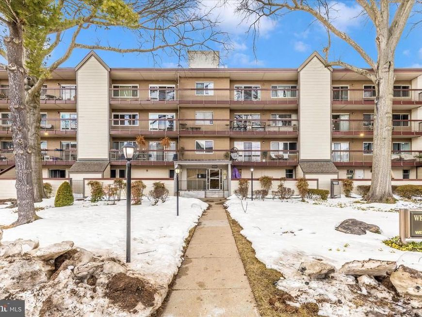 10320 Westlake Drive, Unit 301E, Bethesda, MD 20817 Main Photo