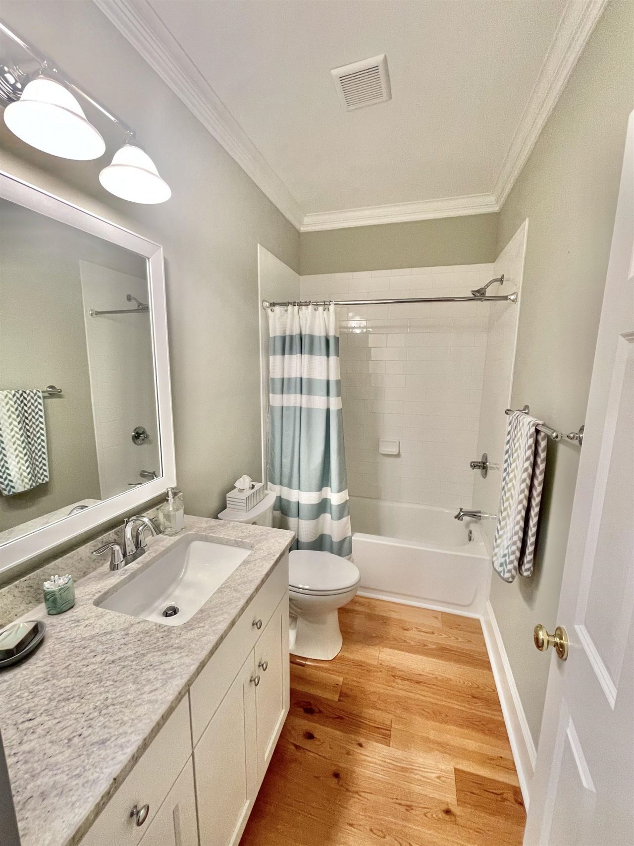 1315 Hunters Rest Dr. Photo 11