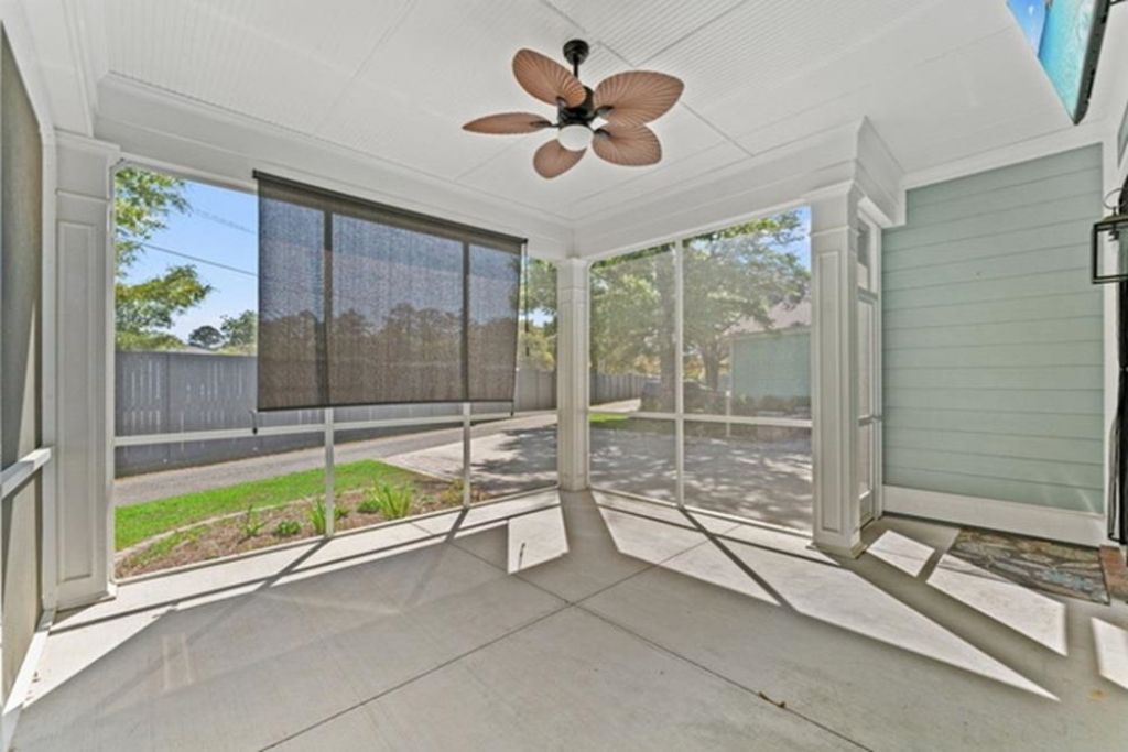 1315 Hunters Rest Dr. Photo 34