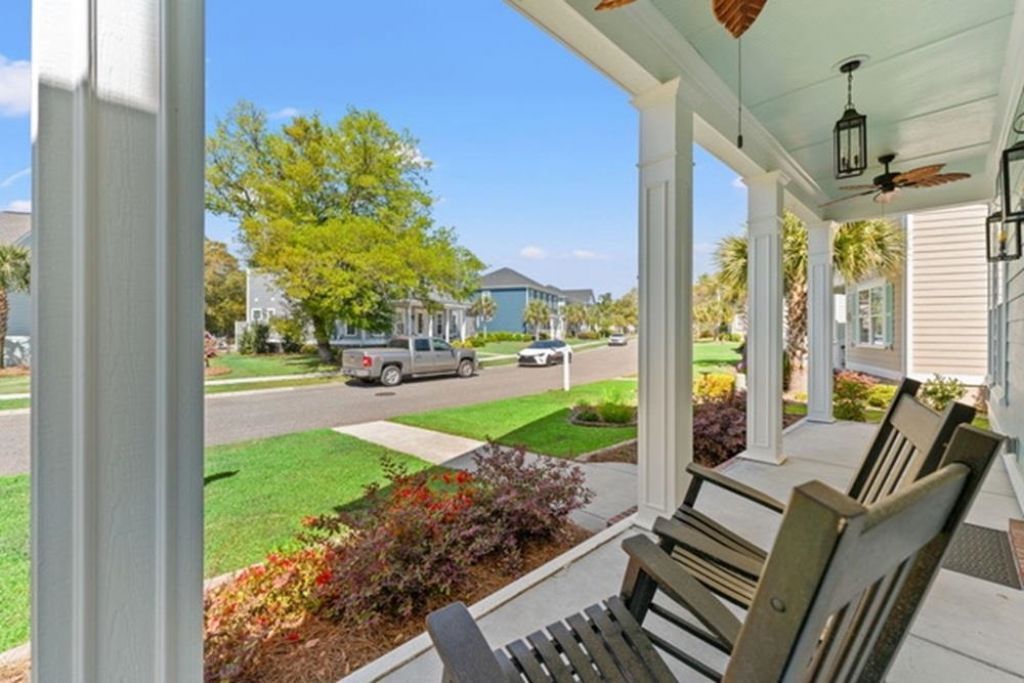 1315 Hunters Rest Dr. Photo 4