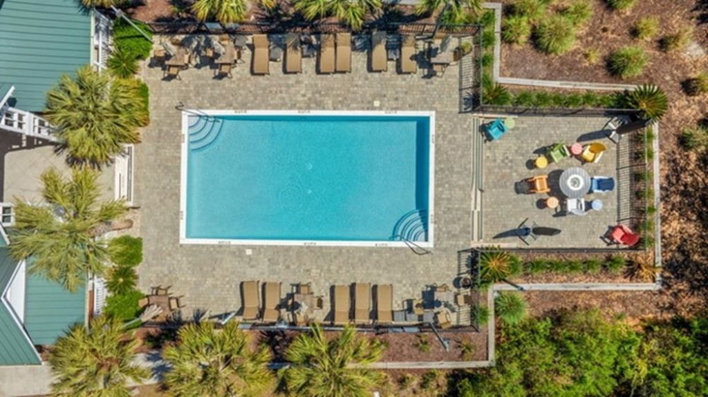 1315 Hunters Rest Dr. Photo 43