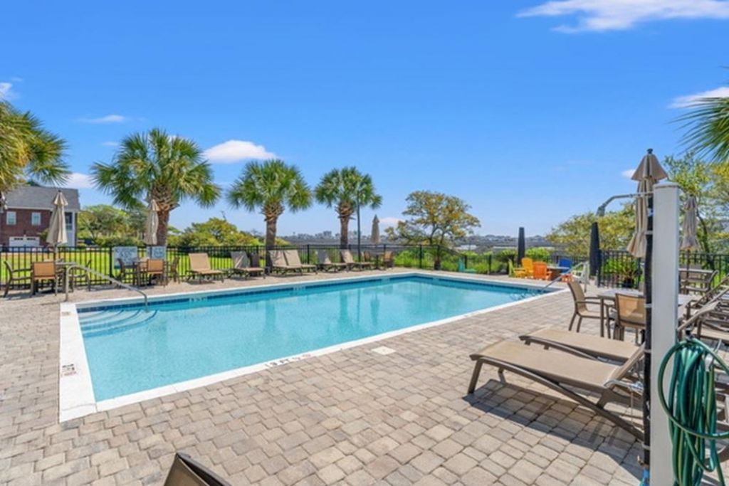 1315 Hunters Rest Dr. Photo 44