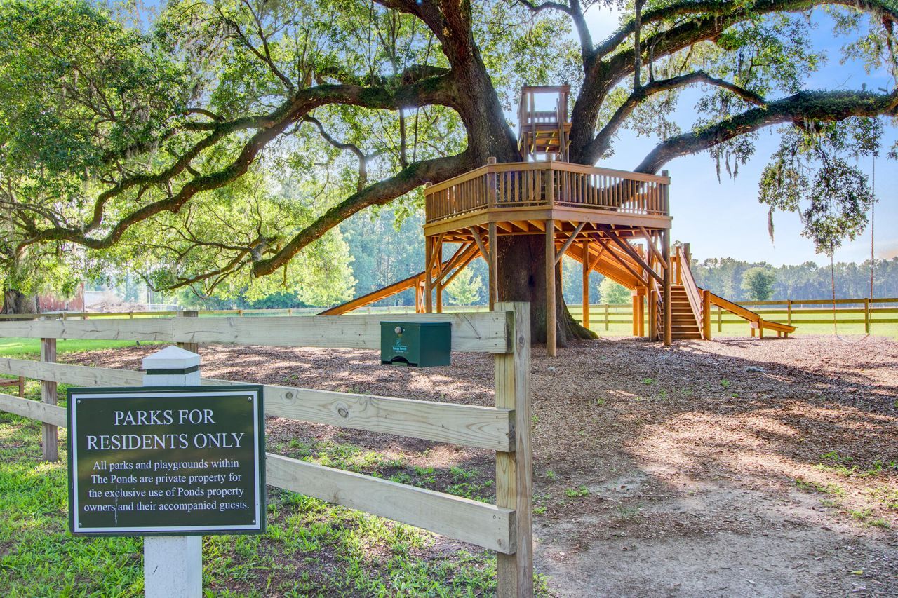 102 Green Grass Road Photo 42